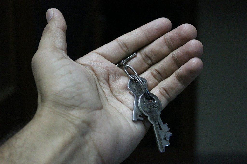 keys, hand, open