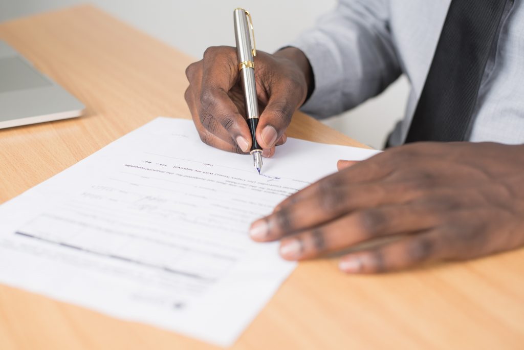 signing a mortgage